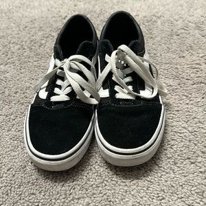 Black Vans